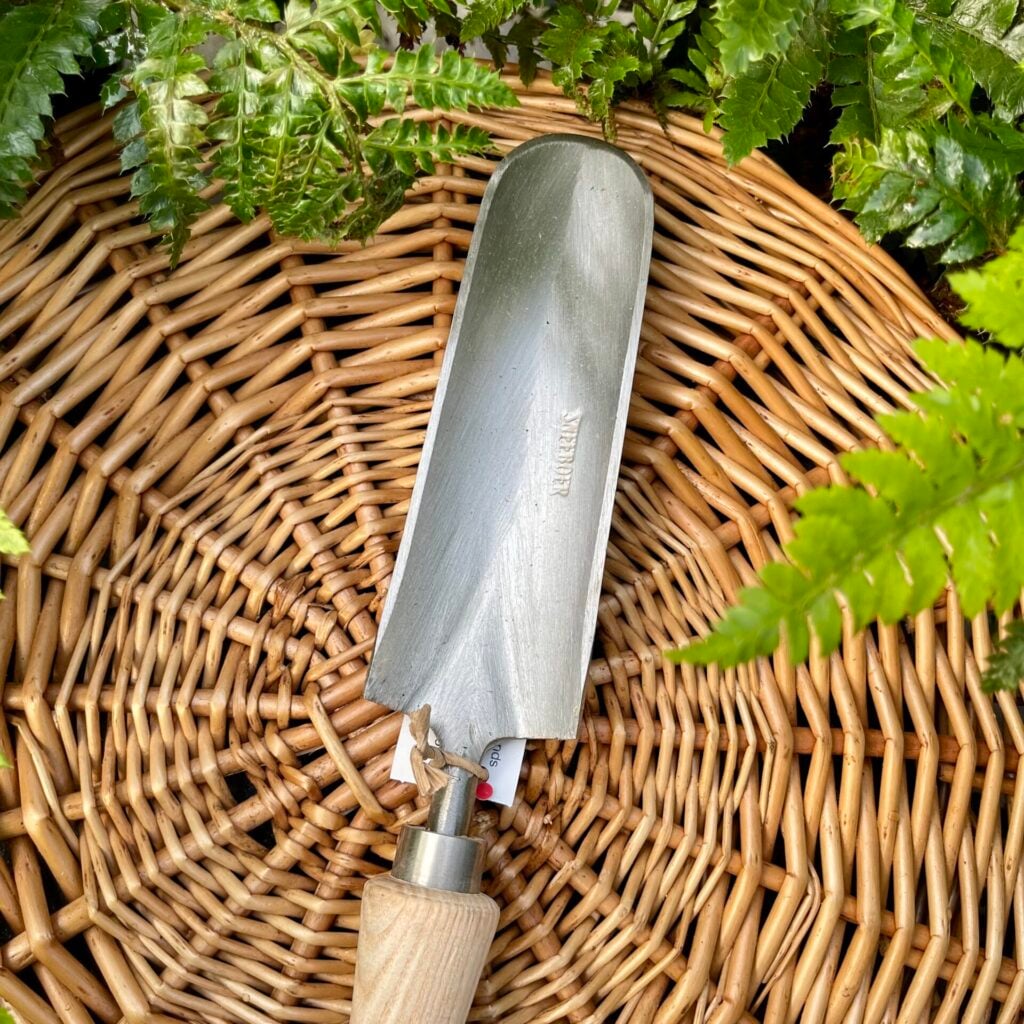 Sneeboer & Zn Great Dixter Trowel - Image 3