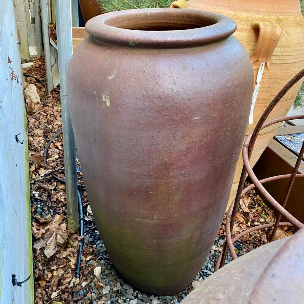 Ironstone Llavaneras
