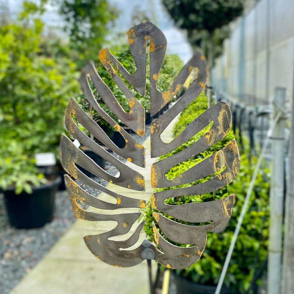 Steel Leaf Garden Accent