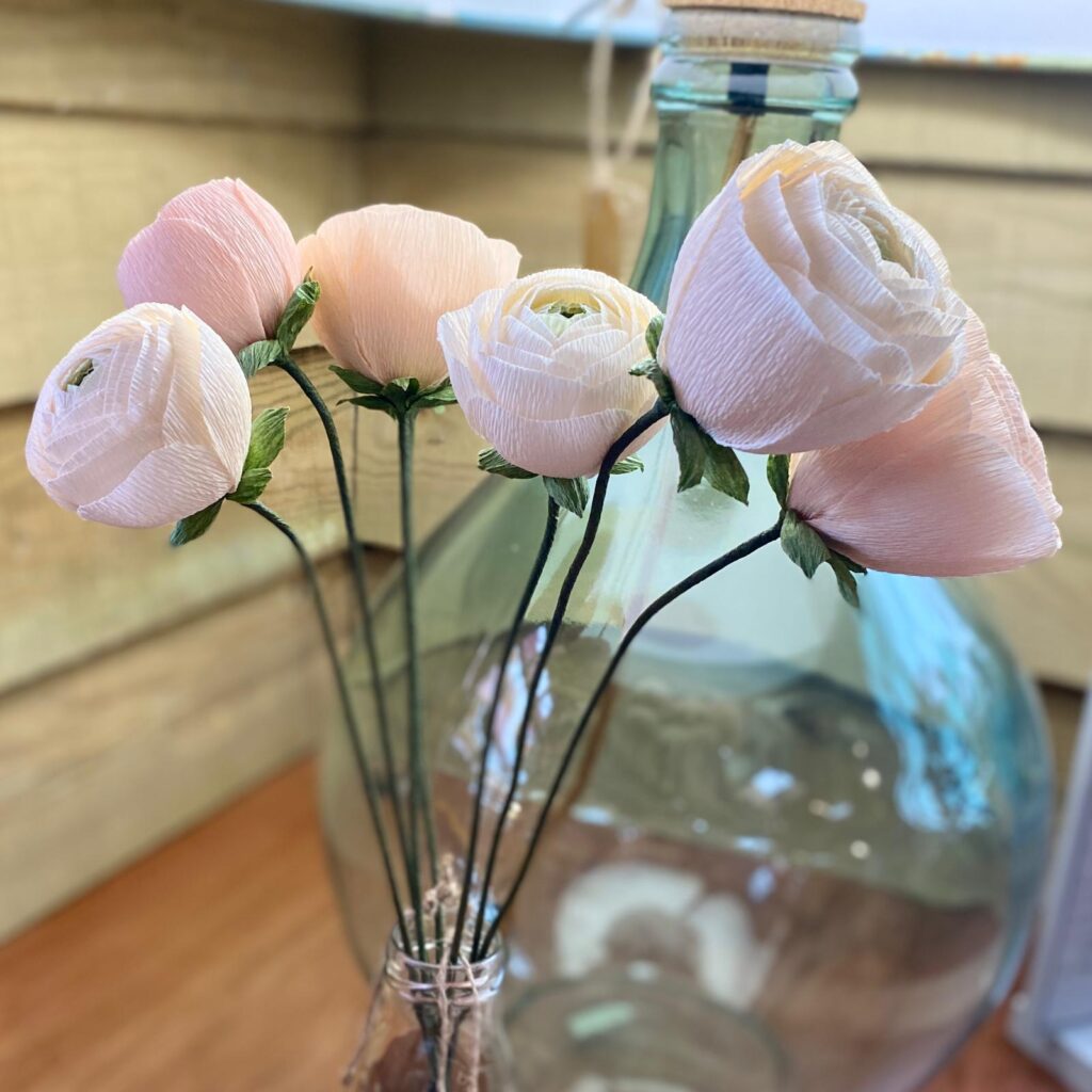 Sussex Handmade Paper Ranunculus - Image 9