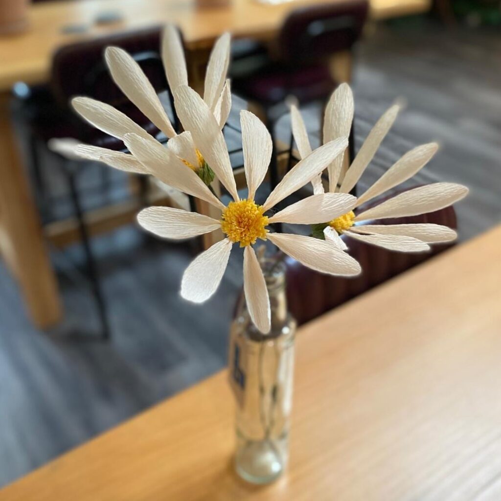 Sussex Handmade Paper Daisy - Image 6