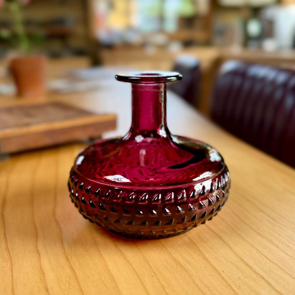 Tura Vase - Image 4